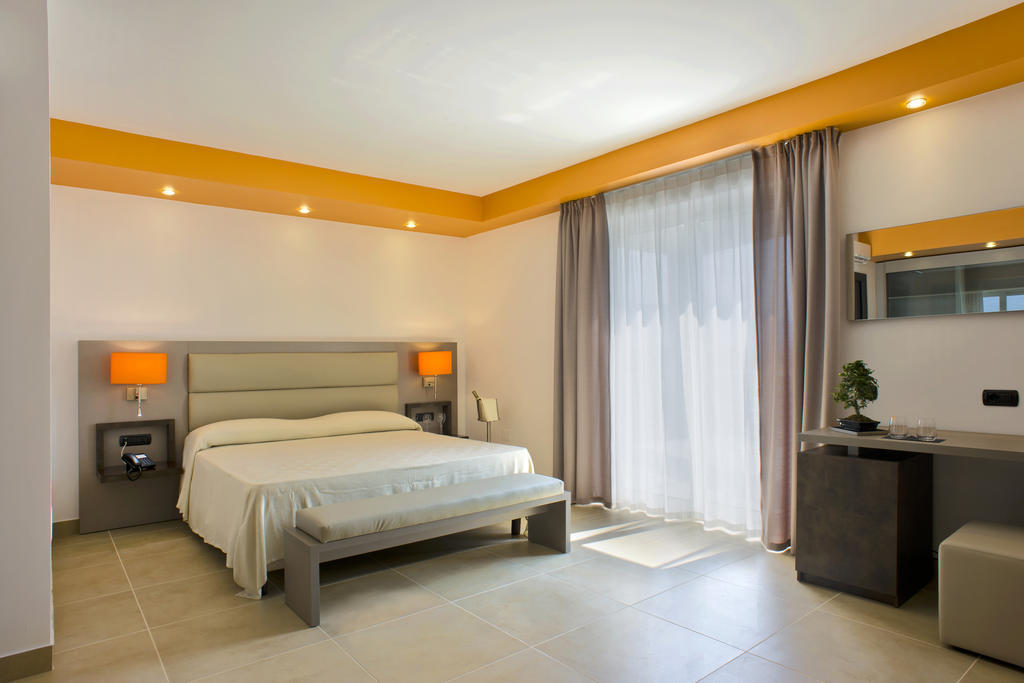 Chez Le Sourire Hotel Джифони Вале Пиана Стая снимка