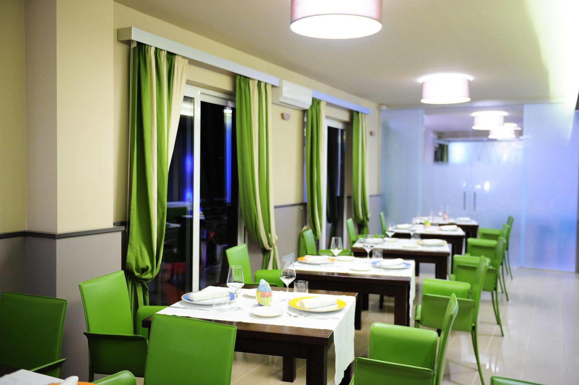 Chez Le Sourire Hotel Джифони Вале Пиана Екстериор снимка